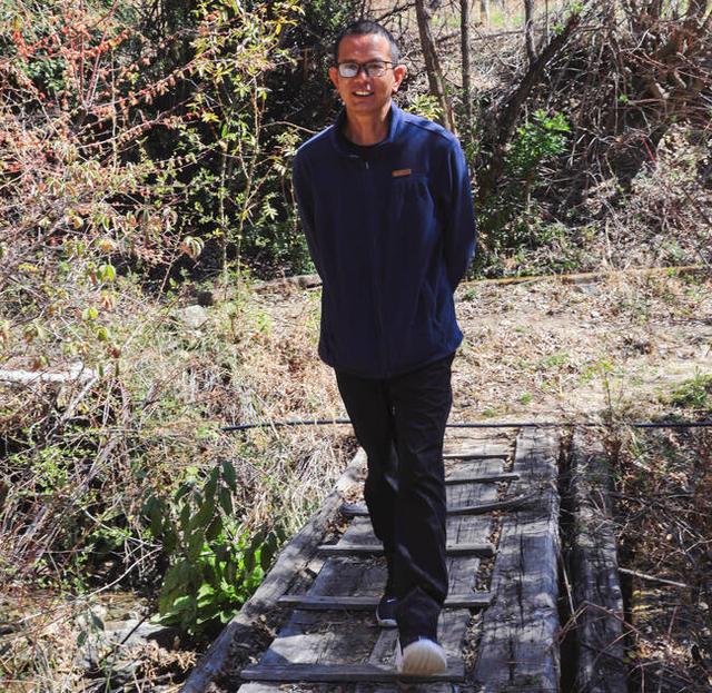 曹文山:退伍军人的事就是自己的事休闲区蓝鸢梦想 - Www.slyday.coM 曹文山:退伍军人的事就是自己的事休闲区蓝鸢梦想 - Www.slyday.coM