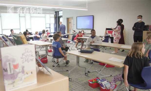 美国专家警告今冬或出现“三重疫情”风暴休闲区蓝鸢梦想 - Www.slyday.coM 美国专家警告今冬或出现“三重疫情”风暴休闲区蓝鸢梦想 - Www.slyday.coM