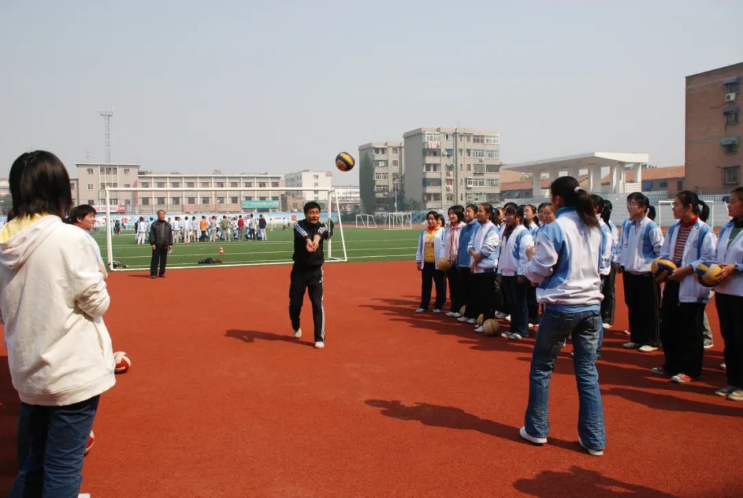 传承大家名师风范 赓续百廿开高精神休闲区蓝鸢梦想 - Www.slyday.coM 传承大家名师风范 赓续百廿开高精神休闲区蓝鸢梦想 - Www.slyday.coM