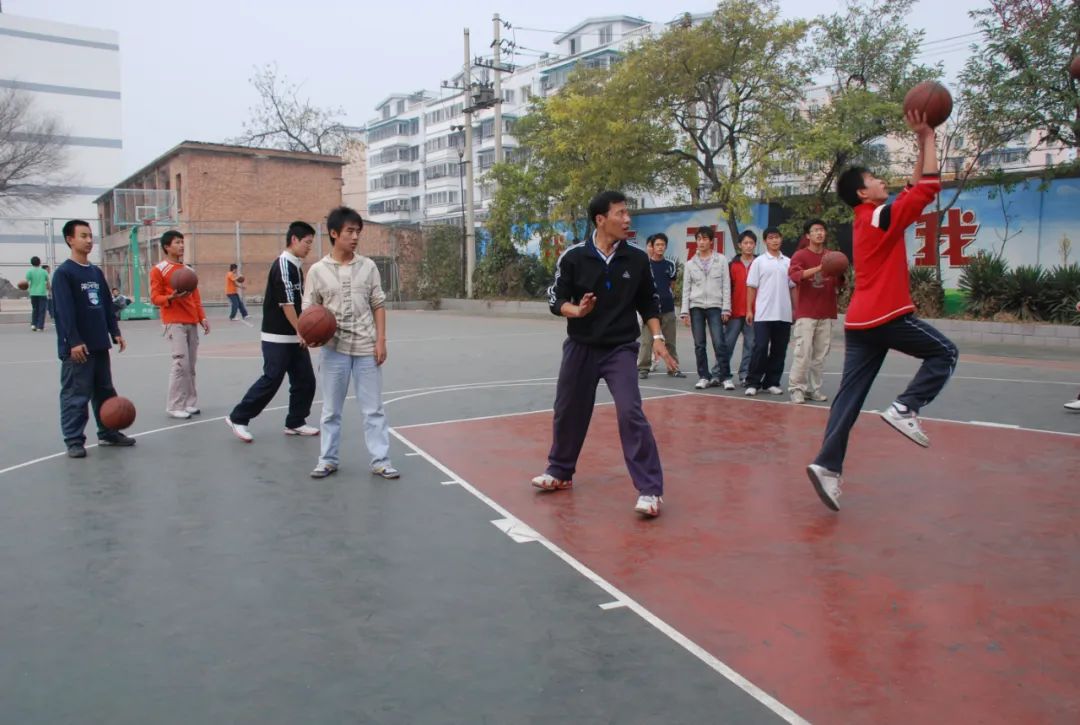 传承大家名师风范 赓续百廿开高精神休闲区蓝鸢梦想 - Www.slyday.coM 传承大家名师风范 赓续百廿开高精神休闲区蓝鸢梦想 - Www.slyday.coM