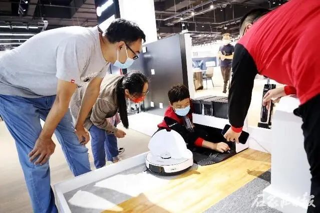 石家庄“首店”再上新!河北首家“潮玩科技中心”来了!29日开业,地点在→休闲区蓝鸢梦想 - Www.slyday.coM 石家庄“首店”再上新!河北首家“潮玩科技中心”来了!29日开业,地点在→休闲区蓝鸢梦想 - Www.slyday.coM