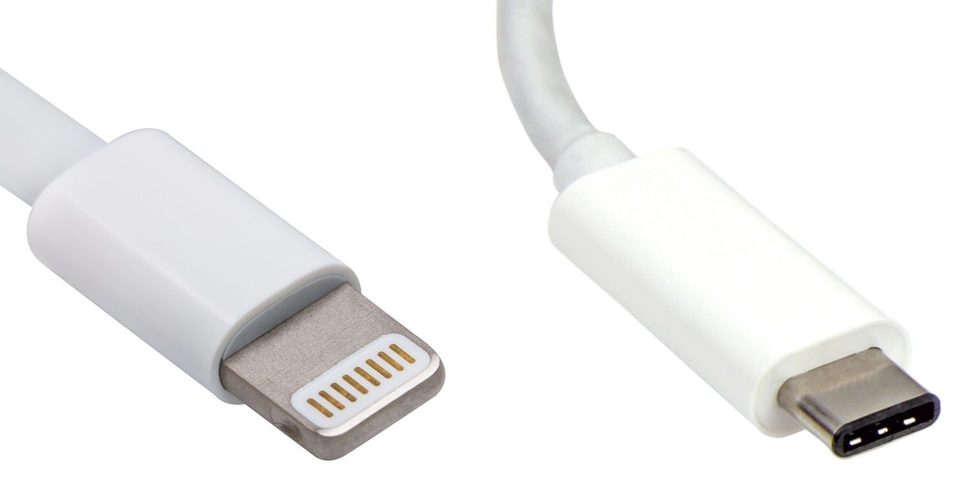 闪电接口（左）和USB-C接口（右）