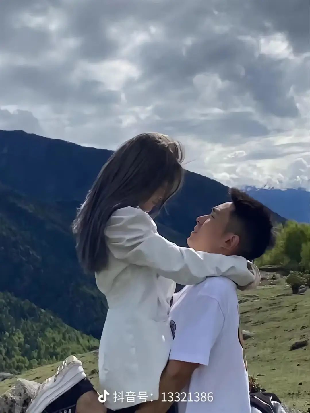 汶川地震中幸存的他,牺牲在了新田森林火灾救援现场休闲区蓝鸢梦想 - Www.slyday.coM 汶川地震中幸存的他,牺牲在了新田森林火灾救援现场休闲区蓝鸢梦想 - Www.slyday.coM