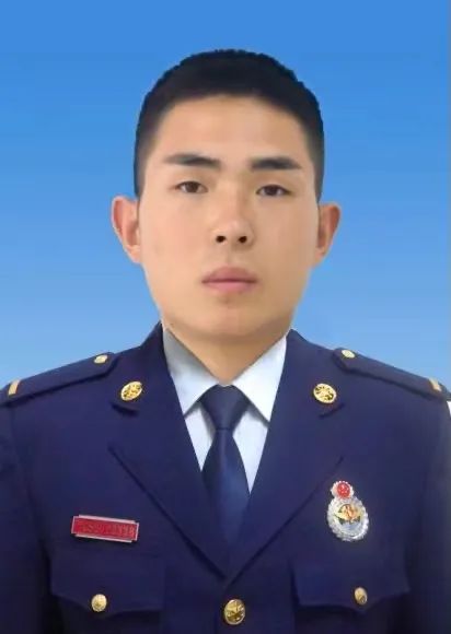 汶川地震中幸存的他,牺牲在了新田森林火灾救援现场休闲区蓝鸢梦想 - Www.slyday.coM 汶川地震中幸存的他,牺牲在了新田森林火灾救援现场休闲区蓝鸢梦想 - Www.slyday.coM