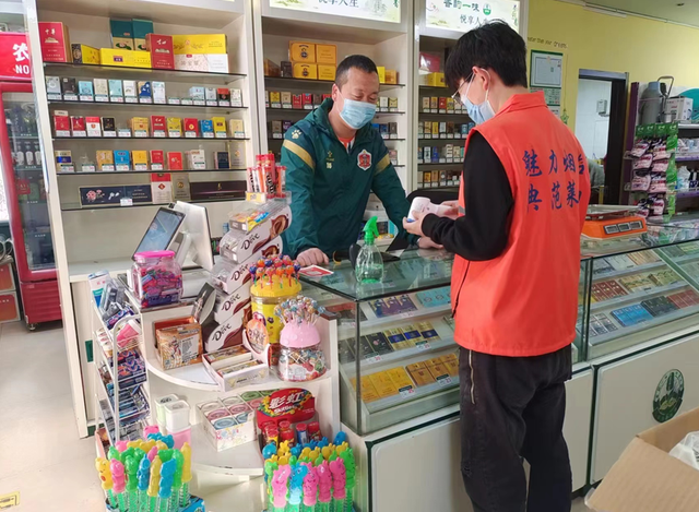 「提升群众满意度」上演多重角色“小人物”派“大用场”休闲区蓝鸢梦想 - Www.slyday.coM 「提升群众满意度」上演多重角色“小人物”派“大用场”休闲区蓝鸢梦想 - Www.slyday.coM