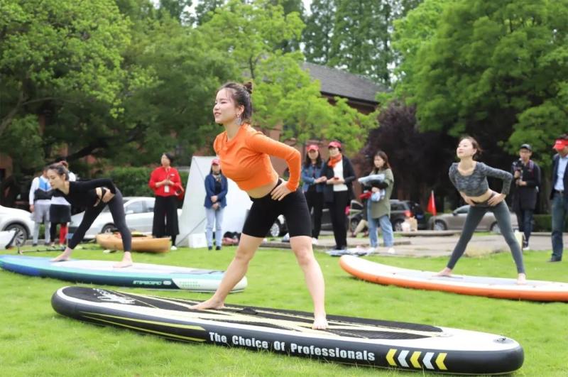 这项持续近200年的校际对抗在沪上演!本周末高校赛艇争霸赛,你挺谁?休闲区蓝鸢梦想 - Www.slyday.coM 这项持续近200年的校际对抗在沪上演!本周末高校赛艇争霸赛,你挺谁?休闲区蓝鸢梦想 - Www.slyday.coM