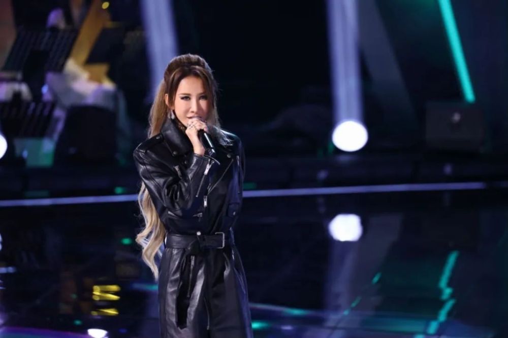 “中国好声音”总决赛来了!刘德华再唱经典,见证冠军诞生休闲区蓝鸢梦想 - Www.slyday.coM “中国好声音”总决赛来了!刘德华再唱经典,见证冠军诞生休闲区蓝鸢梦想 - Www.slyday.coM