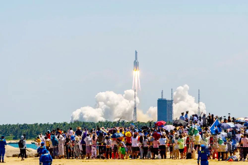 『交通100』自驾游休闲区蓝鸢梦想 - Www.slyday.coM 『交通100』自驾游休闲区蓝鸢梦想 - Www.slyday.coM