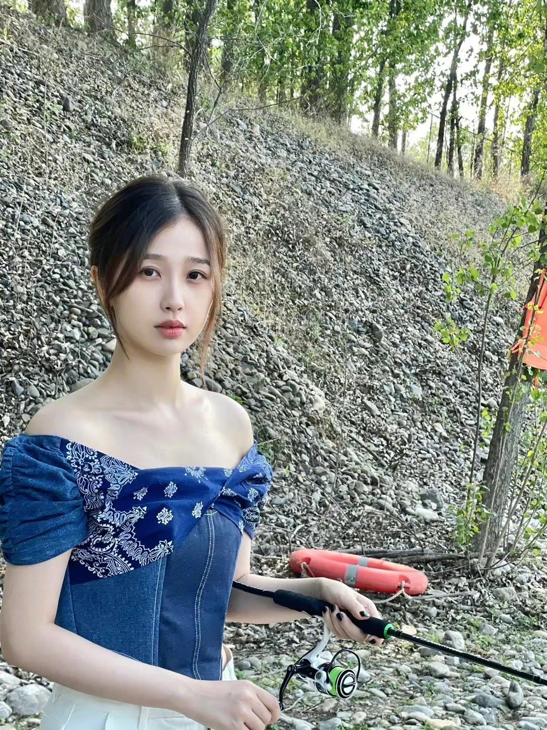 没剪掉发的女星,前段时间都在夸耀脑后的“低茄子”–星晚资源网抖音视频素材库-高清正版无水印图片文案下载-星晚资源网自媒体技巧10 没剪掉发的女星,前段时间都在夸耀脑后的“低茄子”–星晚资源网抖音视频素材库-高清正版无水印图片文案下载-星晚资源网自媒体技巧10