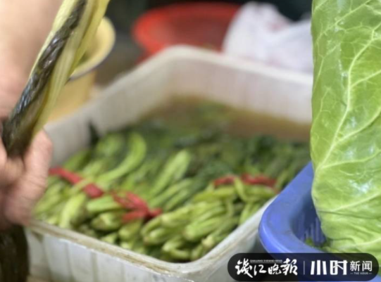 杭州人一提起就流口水的“二冬”上市,就是有点贵,两根就要50多!休闲区蓝鸢梦想 - Www.slyday.coM 杭州人一提起就流口水的“二冬”上市,就是有点贵,两根就要50多!休闲区蓝鸢梦想 - Www.slyday.coM