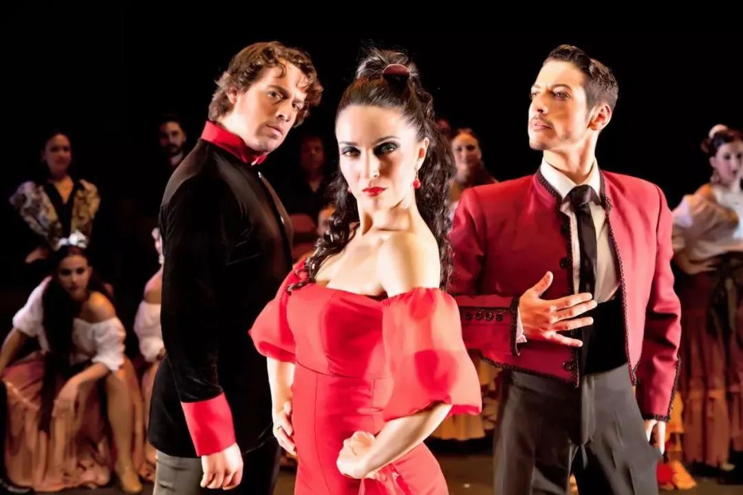 9块钱的月票看德国顶级舞台剧,你心动了吗? 丨艺空间休闲区蓝鸢梦想 - Www.slyday.coM 9块钱的月票看德国顶级舞台剧,你心动了吗? 丨艺空间休闲区蓝鸢梦想 - Www.slyday.coM