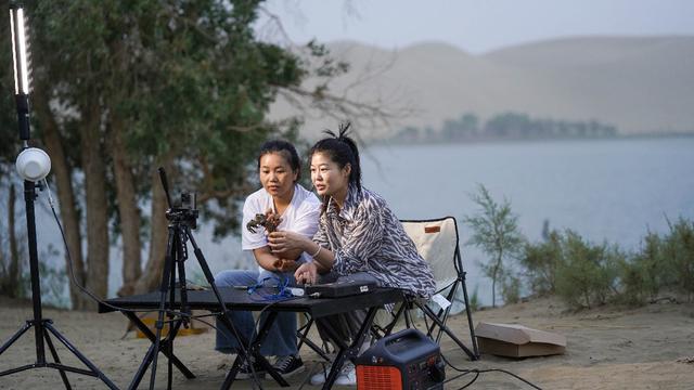 塔里木盆地“淡水湖”已非少见,你吃过源自吉格湖的龙虾吗–星晚资源网抖音视频素材库-高清正版无水印图片文案下载-星晚资源网自媒体技巧4 塔里木盆地“淡水湖”已非少见,你吃过源自吉格湖的龙虾吗–星晚资源网抖音视频素材库-高清正版无水印图片文案下载-星晚资源网自媒体技巧4