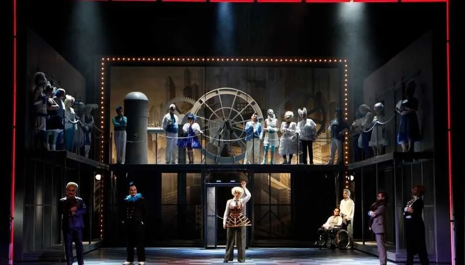 9块钱的月票看德国顶级舞台剧,你心动了吗? 丨艺空间休闲区蓝鸢梦想 - Www.slyday.coM 9块钱的月票看德国顶级舞台剧,你心动了吗? 丨艺空间休闲区蓝鸢梦想 - Www.slyday.coM