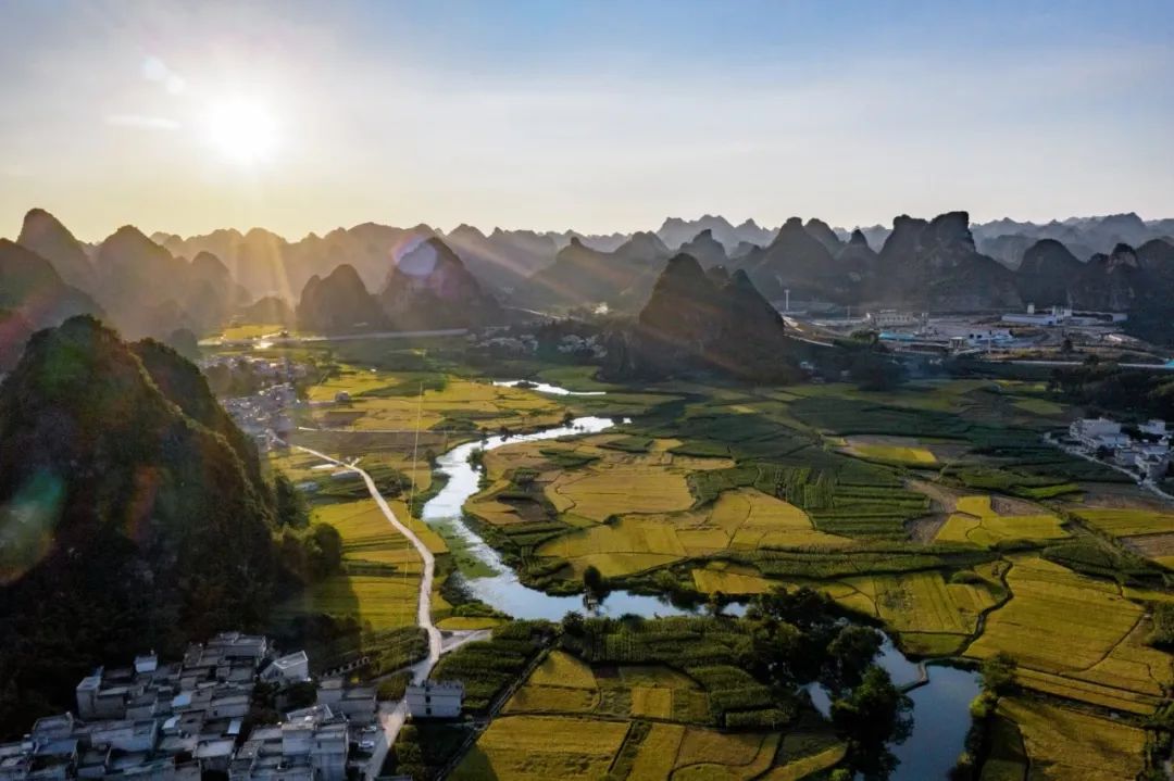 【2022广西文旅发展大会】来吧,到崇左赴一场稻田丰收的约会!休闲区蓝鸢梦想 - Www.slyday.coM 【2022广西文旅发展大会】来吧,到崇左赴一场稻田丰收的约会!休闲区蓝鸢梦想 - Www.slyday.coM