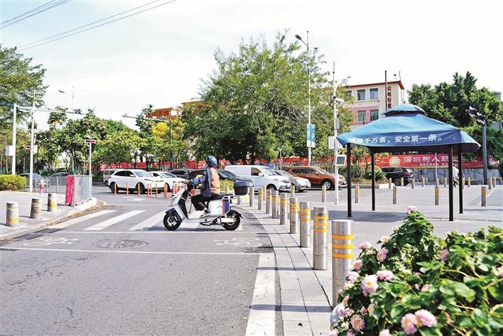 城市交通井然有序街坊积极主动守规–星晚资源网抖音视频素材库-高清正版无水印图片文案下载-星晚资源网自媒体技巧 城市交通井然有序街坊积极主动守规–星晚资源网抖音视频素材库-高清正版无水印图片文案下载-星晚资源网自媒体技巧