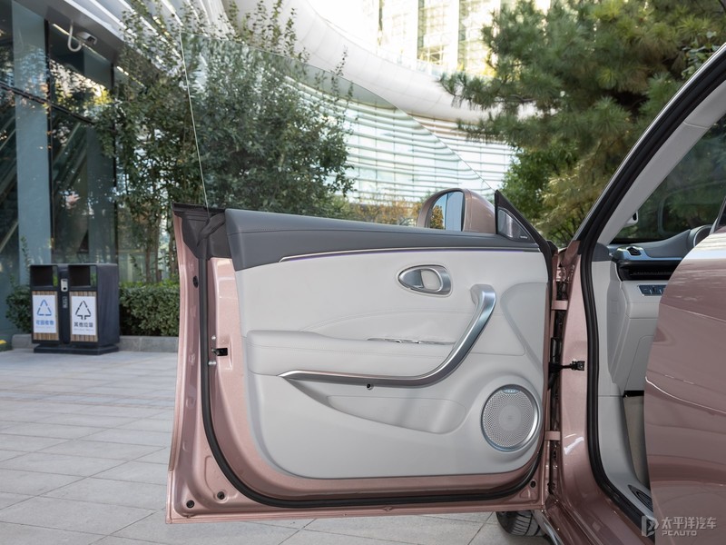 欧拉闪电猫将于今日上市 无框车门+轿跑造型惹人注目休闲区蓝鸢梦想 - Www.slyday.coM 欧拉闪电猫将于今日上市 无框车门+轿跑造型惹人注目休闲区蓝鸢梦想 - Www.slyday.coM