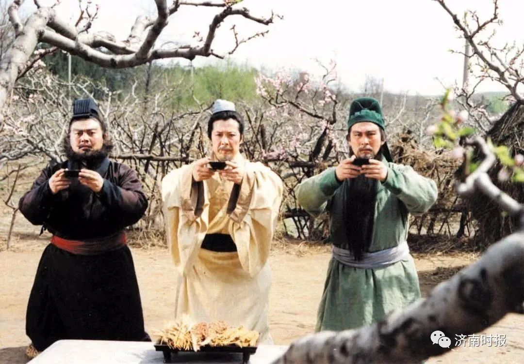 太突然,关羽扮演者陆树铭去世休闲区蓝鸢梦想 - Www.slyday.coM 太突然,关羽扮演者陆树铭去世休闲区蓝鸢梦想 - Www.slyday.coM