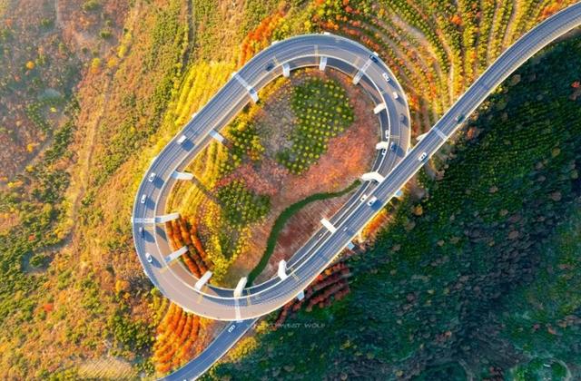 秋意正浓,来一场与秋天的约会吧休闲区蓝鸢梦想 - Www.slyday.coM 秋意正浓,来一场与秋天的约会吧休闲区蓝鸢梦想 - Www.slyday.coM