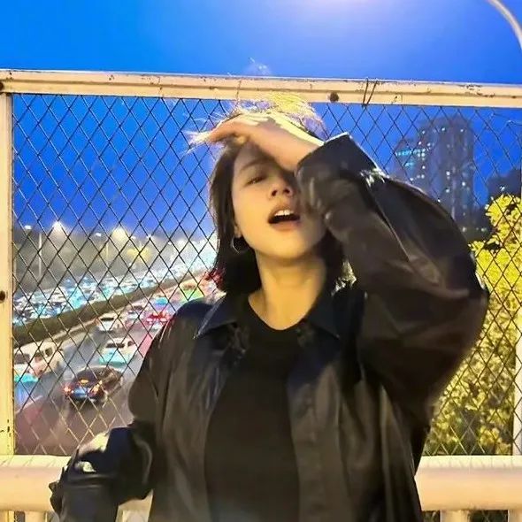 找小说，公主的贴身侍卫，作者香花，在哪里可以看到无防盗的完整版，正版发布软件樱桃阅读是空壳点不开？