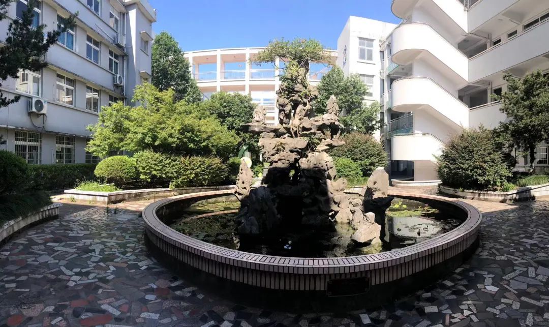 【往事】35年,萧山这所学校搬迁,这里有你的记忆吗?“同桌的你”在哪里休闲区蓝鸢梦想 - Www.slyday.coM 【往事】35年,萧山这所学校搬迁,这里有你的记忆吗?“同桌的你”在哪里休闲区蓝鸢梦想 - Www.slyday.coM