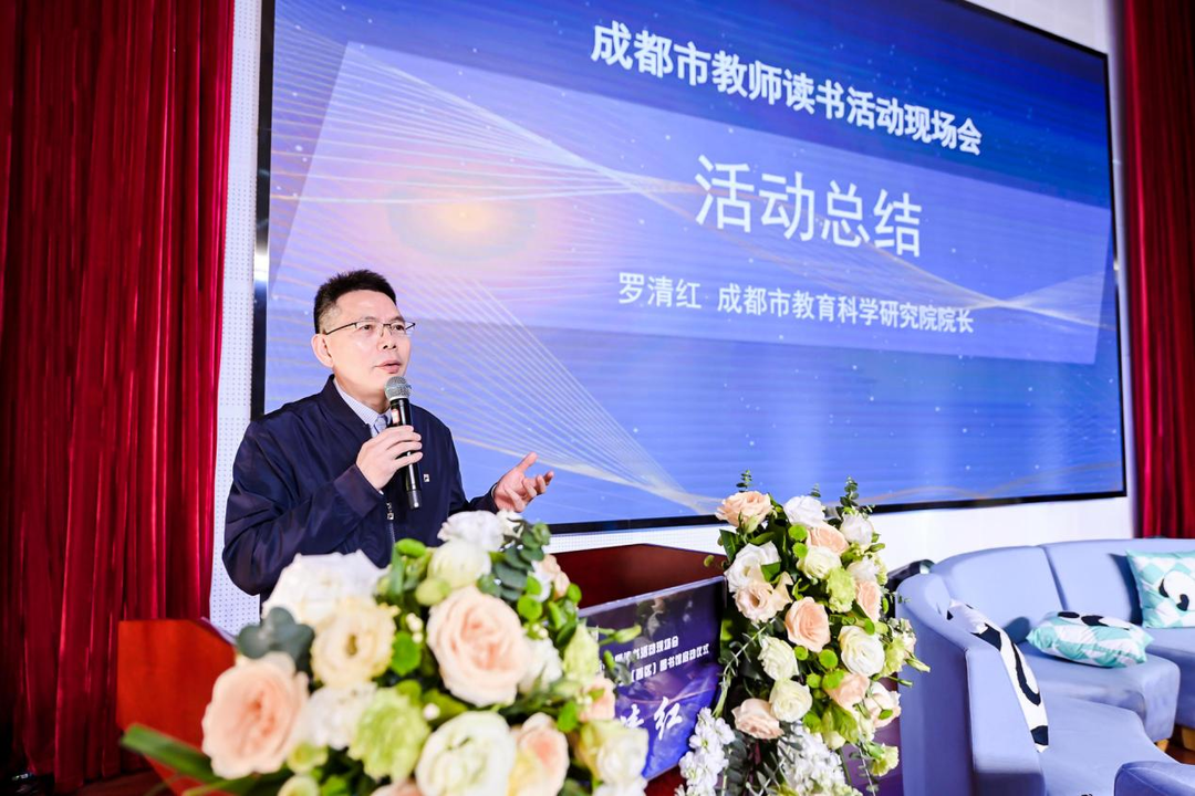 让阅读“活”起来 这所学校开启了共建共享的阅读课堂休闲区蓝鸢梦想 - Www.slyday.coM 让阅读“活”起来 这所学校开启了共建共享的阅读课堂休闲区蓝鸢梦想 - Www.slyday.coM