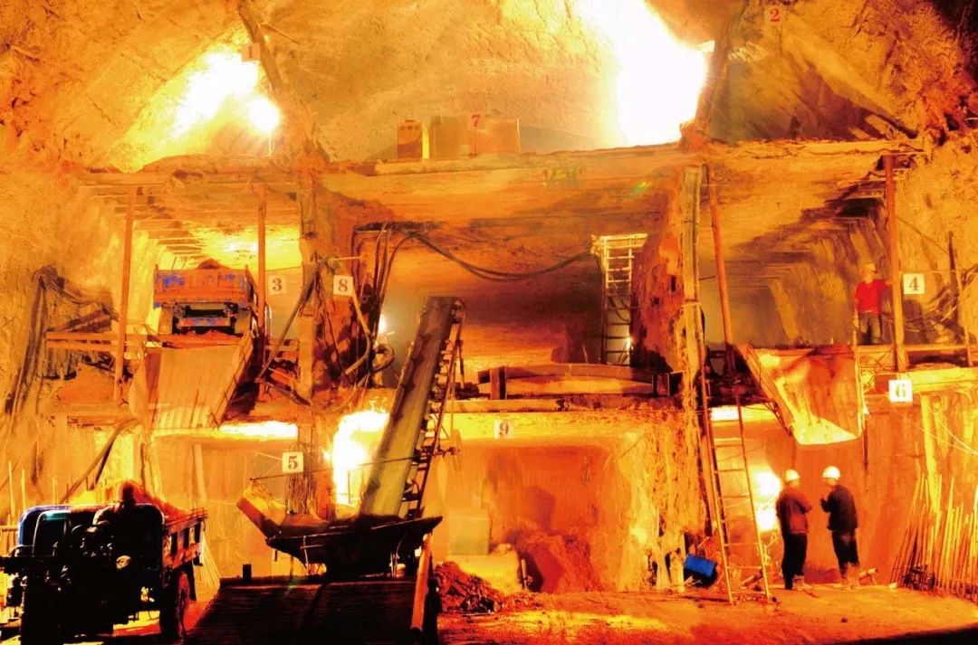 隧道:我太难了,但你们好像并不这样认为……(ó﹏ò。)休闲区蓝鸢梦想 - Www.slyday.coM 隧道:我太难了,但你们好像并不这样认为……(ó﹏ò。)休闲区蓝鸢梦想 - Www.slyday.coM