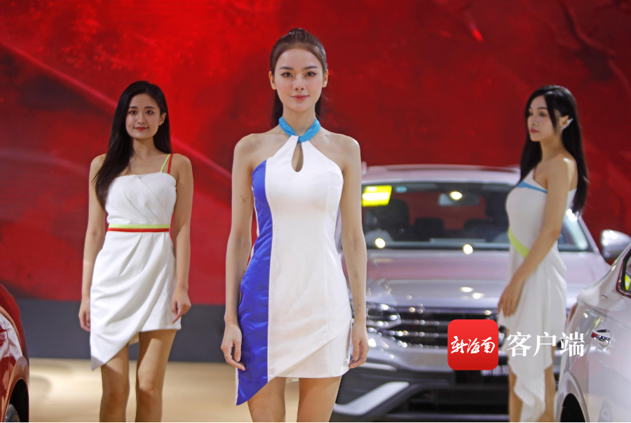 原创组图 | 美！2022金秋第一车展上的靓丽车模