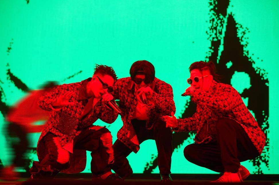 苏有朋成年度总冠军,《披荆斩棘》成团名单来了休闲区蓝鸢梦想 - Www.slyday.coM 苏有朋成年度总冠军,《披荆斩棘》成团名单来了休闲区蓝鸢梦想 - Www.slyday.coM