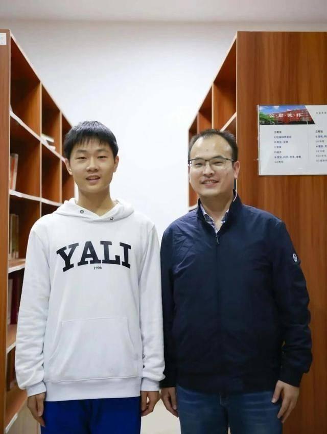 14岁初中生被清华录取将本硕博连读:进初中就学了微积分休闲区蓝鸢梦想 - Www.slyday.coM 14岁初中生被清华录取将本硕博连读:进初中就学了微积分休闲区蓝鸢梦想 - Www.slyday.coM