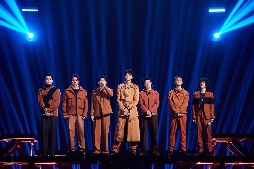 苏有朋成年度总冠军,《披荆斩棘》成团名单来了休闲区蓝鸢梦想 - Www.slyday.coM 苏有朋成年度总冠军,《披荆斩棘》成团名单来了休闲区蓝鸢梦想 - Www.slyday.coM