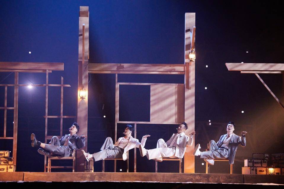 苏有朋成年度总冠军,《披荆斩棘》成团名单来了休闲区蓝鸢梦想 - Www.slyday.coM 苏有朋成年度总冠军,《披荆斩棘》成团名单来了休闲区蓝鸢梦想 - Www.slyday.coM