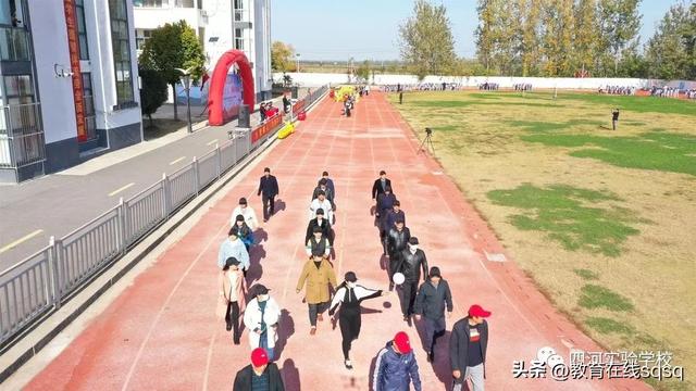 泗洪县四河实验学校首届体育节暨第三十一届田径运动会开幕式剪影休闲区蓝鸢梦想 - Www.slyday.coM 泗洪县四河实验学校首届体育节暨第三十一届田径运动会开幕式剪影休闲区蓝鸢梦想 - Www.slyday.coM