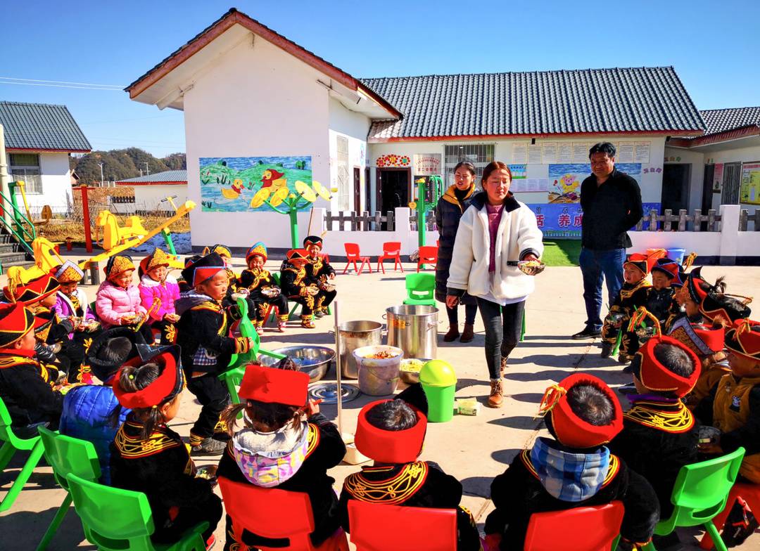 镜头下的大凉山:凉山州成立70周年县市风采——昭觉休闲区蓝鸢梦想 - Www.slyday.coM 镜头下的大凉山:凉山州成立70周年县市风采——昭觉休闲区蓝鸢梦想 - Www.slyday.coM