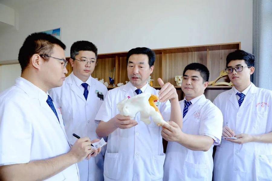 滨州市中心医院建院120周年仁术尚道两甲子“爱人如己”谱新篇休闲区蓝鸢梦想 - Www.slyday.coM 滨州市中心医院建院120周年仁术尚道两甲子“爱人如己”谱新篇休闲区蓝鸢梦想 - Www.slyday.coM