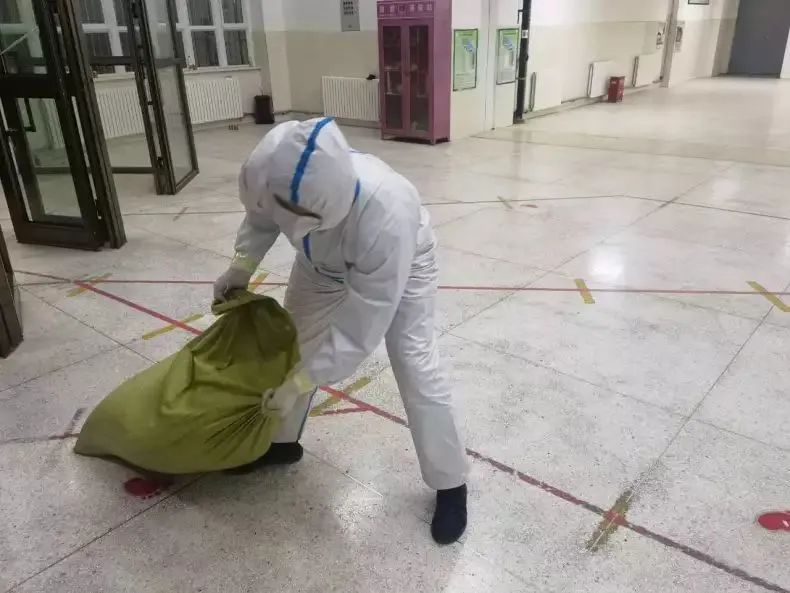 同心战疫 新疆有我丨乌鲁木齐消防战“疫”日记休闲区蓝鸢梦想 - Www.slyday.coM 同心战疫 新疆有我丨乌鲁木齐消防战“疫”日记休闲区蓝鸢梦想 - Www.slyday.coM