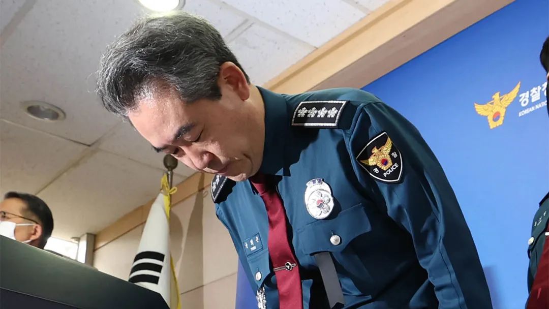 韩警方：踩踏发生后，有人偷删内部报告书