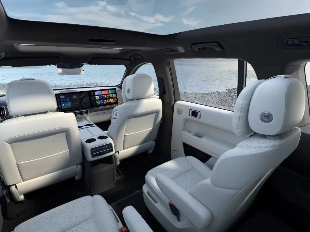 比MPV还舒服?5米6座大空间,20万不到就能开走!