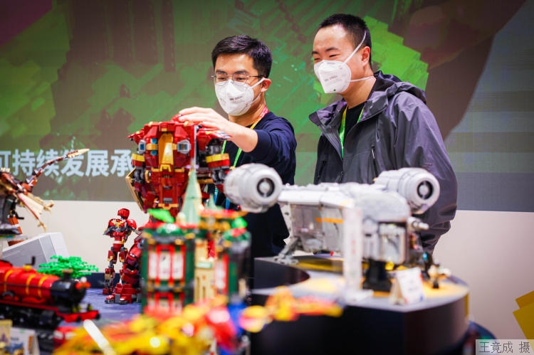 "在上海,为全球"IP SHANGHAI最佳实践榜发布!入选企业的高管们这样说→休闲区蓝鸢梦想 - Www.slyday.coM "在上海,为全球"IP SHANGHAI最佳实践榜发布!入选企业的高管们这样说→休闲区蓝鸢梦想 - Www.slyday.coM