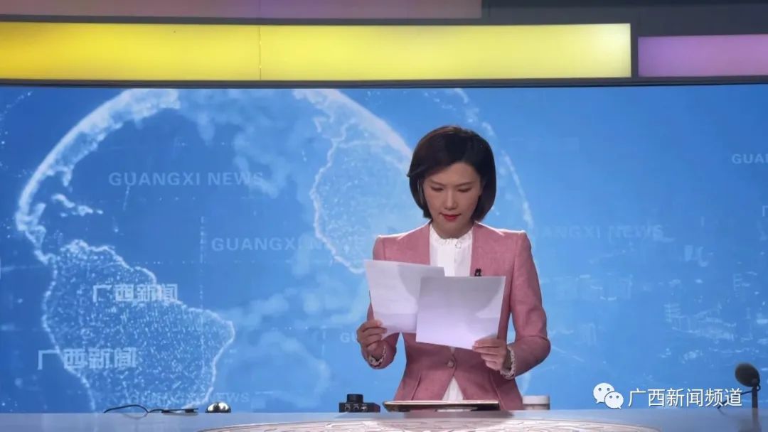 第23个中国记者节,一起来认识一下新闻战线上的三位女将休闲区蓝鸢梦想 - Www.slyday.coM 第23个中国记者节,一起来认识一下新闻战线上的三位女将休闲区蓝鸢梦想 - Www.slyday.coM