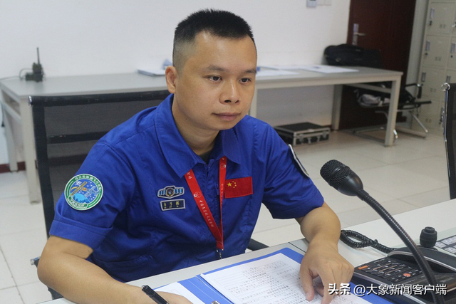 象·面孔丨天舟五号通信系统的“排头兵”:他们是发射场的“千里眼”和“顺风耳”休闲区蓝鸢梦想 - Www.slyday.coM 象·面孔丨天舟五号通信系统的“排头兵”:他们是发射场的“千里眼”和“顺风耳”休闲区蓝鸢梦想 - Www.slyday.coM