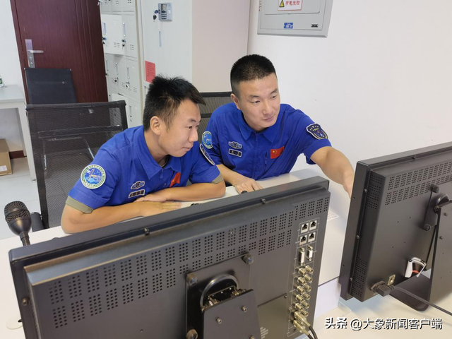 象·面孔丨天舟五号通信系统的“排头兵”:他们是发射场的“千里眼”和“顺风耳”休闲区蓝鸢梦想 - Www.slyday.coM 象·面孔丨天舟五号通信系统的“排头兵”:他们是发射场的“千里眼”和“顺风耳”休闲区蓝鸢梦想 - Www.slyday.coM