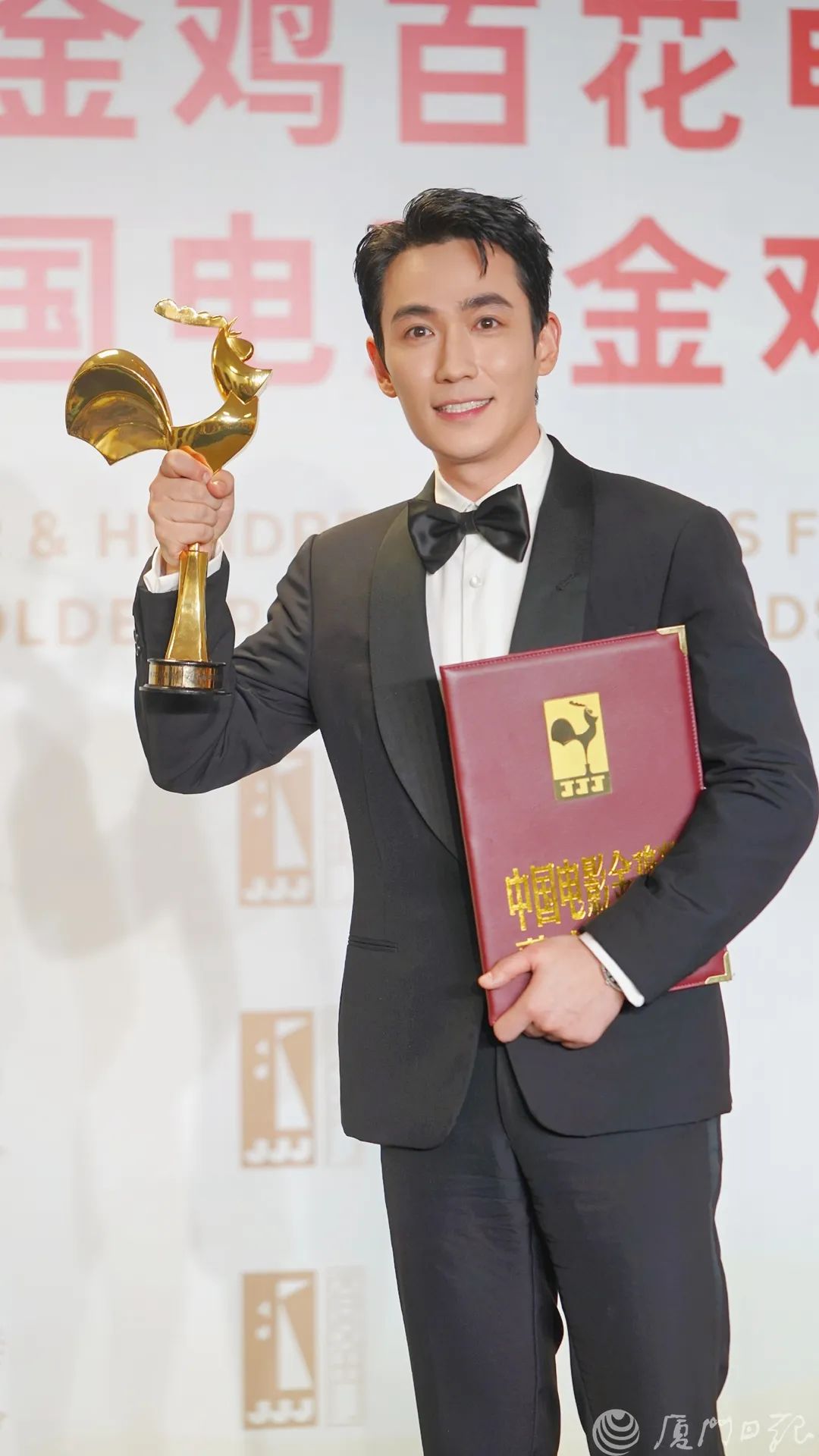 刚刚!金鸡奖获奖名单揭晓!最佳男女主角是……休闲区蓝鸢梦想 - Www.slyday.coM 刚刚!金鸡奖获奖名单揭晓!最佳男女主角是……休闲区蓝鸢梦想 - Www.slyday.coM