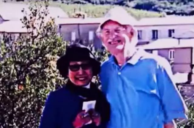 71岁上班,86岁恋爱,102岁获奖,忙到没有时间去死的女人,再见了休闲区蓝鸢梦想 - Www.slyday.coM 71岁上班,86岁恋爱,102岁获奖,忙到没有时间去死的女人,再见了休闲区蓝鸢梦想 - Www.slyday.coM