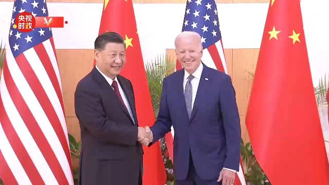 社交握手礼仪规范 握手三先原则解读