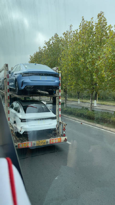 路遇奇瑞板车，这一排新车，有你的吗