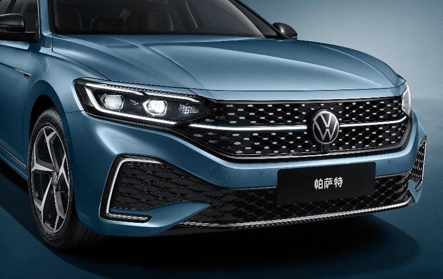 星空脸+全速自适应巡航,23款帕萨特可谓内外兼修2 星空脸+全速自适应巡航,23款帕萨特可谓内外兼修