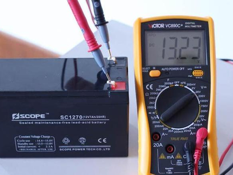 汽车蓄电池失效前的征兆，新手建议收藏！