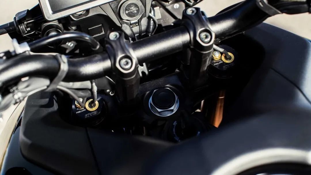 13.98万起的雅马哈900GT更新,增加自适应巡航控制、统一制动系统5 13.98万起的雅马哈900GT更新,增加自适应巡航控制、统一制动系统