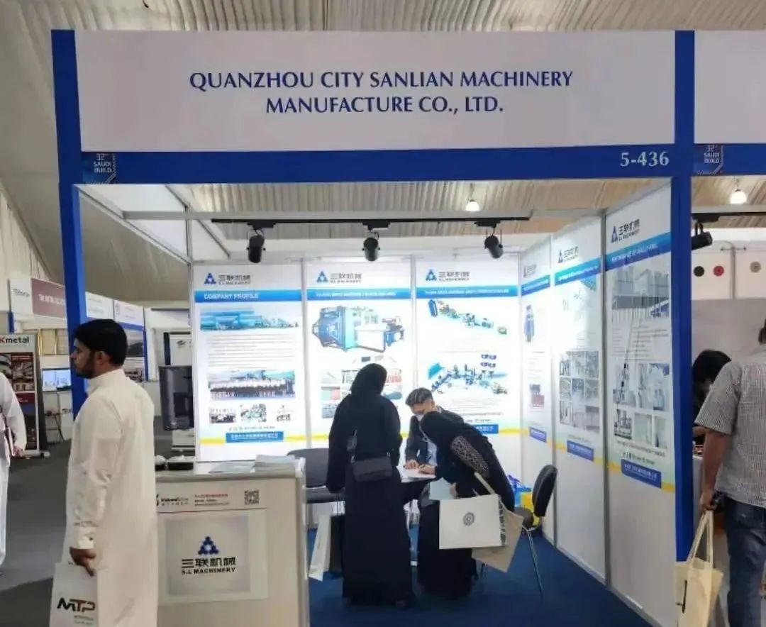 奔走相告（三傻都有谁）三傻老大是谁，(图2)