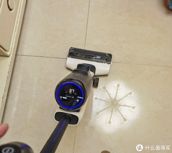 快来看(用了扫地机器人还要拖地吗)有扫地机器人还需要拖地吗,(图7) 快来看(用了扫地机器人还要拖地吗)有扫地机器人还需要拖地吗,(图7)